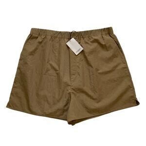 Banana Republic BR Sport Shorts Khaki Water & Wind Resistant Size XXL NEW
